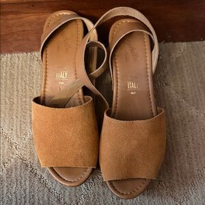 Seychelles Brown Suede Sandals